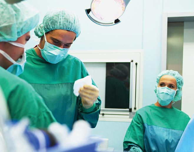surgery-surgeons-group-minimally-invasive